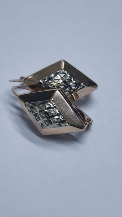 Серьги из красного золота