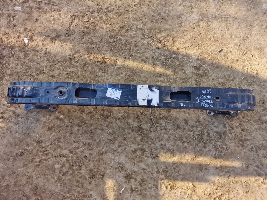 Ford Transit Connect 2019 греда задна броня