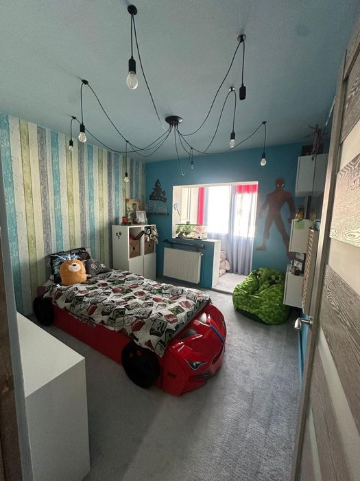 Apartament 4 camere proprietar