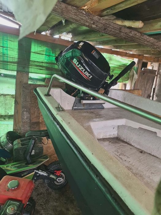 Vând barcă +motor2018 FĂRĂ PERIDOC