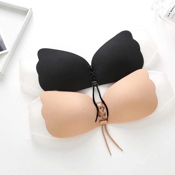 Силиконов сутиен без презрамки с повдигащ ефект черен/телесен A/B/C/D