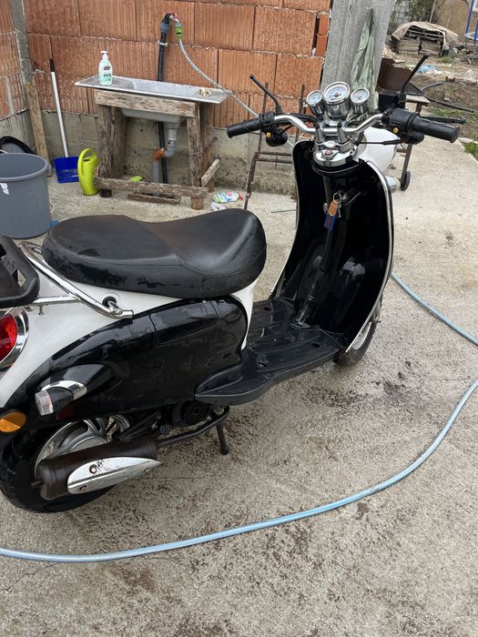 Скутер 50 кубика