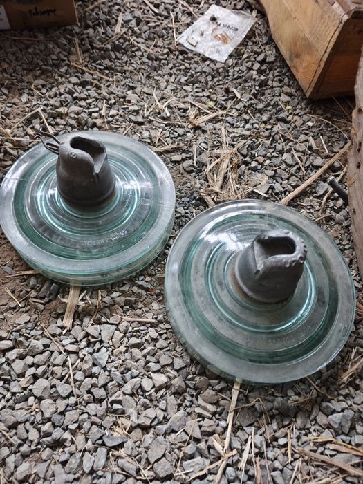 Изоляторы высоковольтные