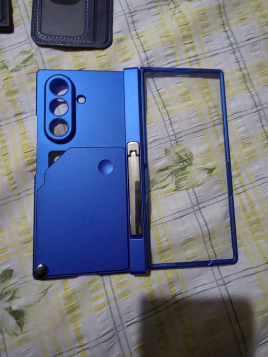 Калъфи за ZFold 7