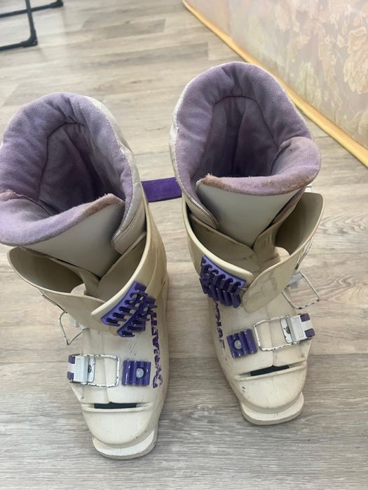 Горнолыжные ботинки