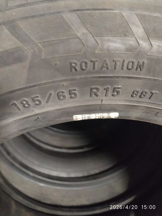 Продам зимнюю резину б/у.