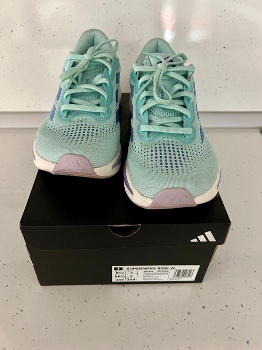 Дамски Маратонки Adidas Supernova Rise