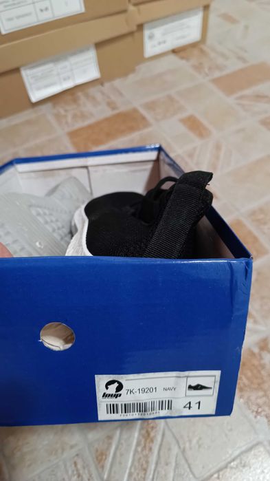 Мъжки маратонки - нови