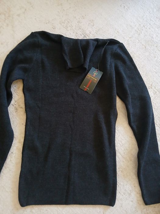 Продам кофты новые мужские,теплые