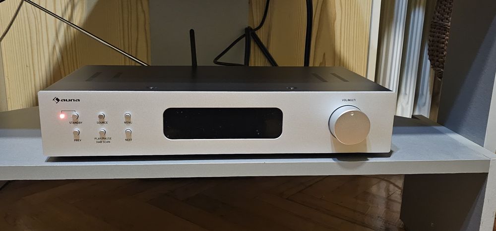 Auna Art22 Amplifier DAB+ BT white/silvr