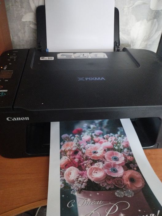 Продам МФУ Canon
