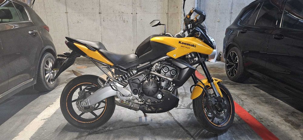 Vand Kawasaki Versys 650 - 2010 - galbena - stare excelenta - 23000km