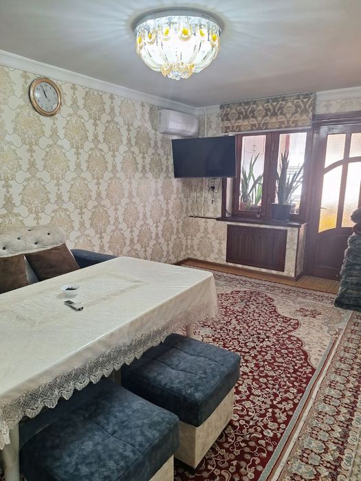 Продам 3/2/5 кирпич 3 комнатная Можно ипотека