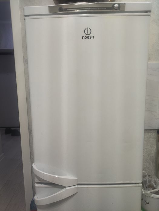 Продам холодильник!