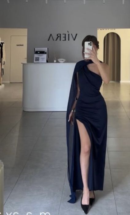 Вечернее платье.