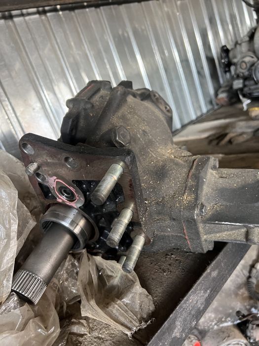 Раздатка RX300 Хайландер Альфард Эстима привозной