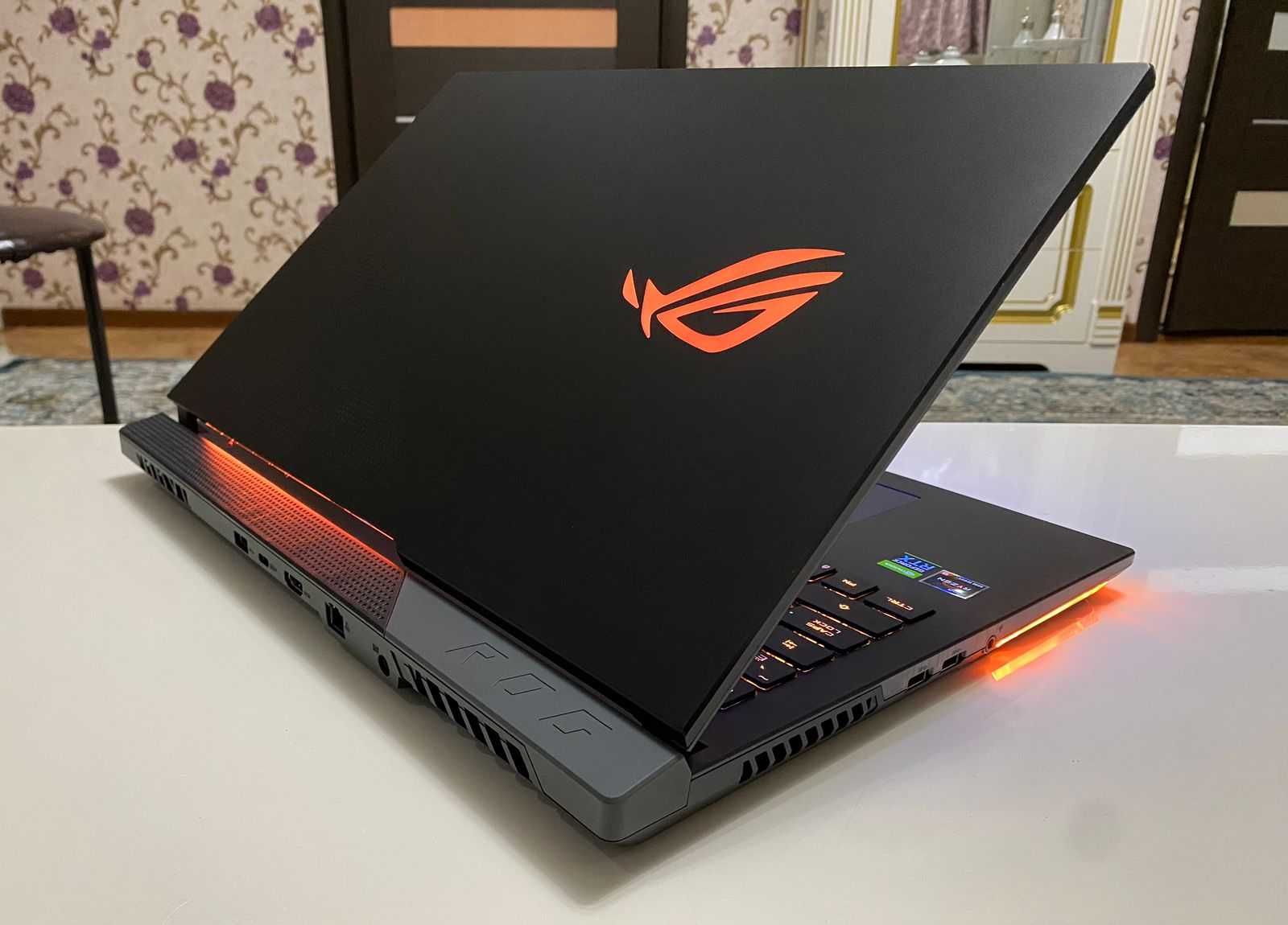 Asus rog scar 17.3