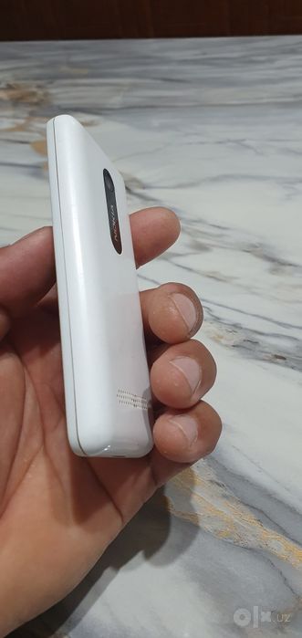 Telefon Nokia 206 sotiladi