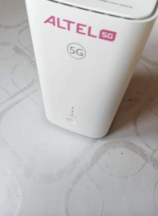 Роутер Altel 5g, в идеальном состоянии