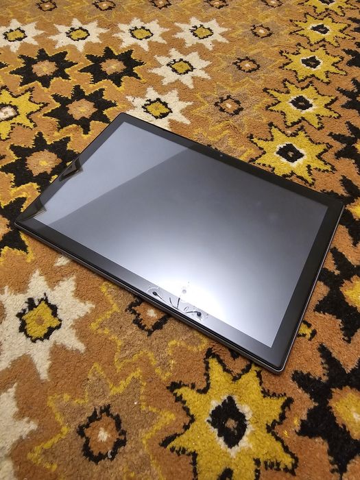 Tableta Blackview Tab 8, 64 GB, 4 GB RAM, cu SIM, 2 huse incluse