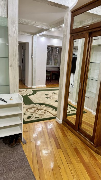 Сдается в аренду уютная 3х комнатная квартина на метро Новза