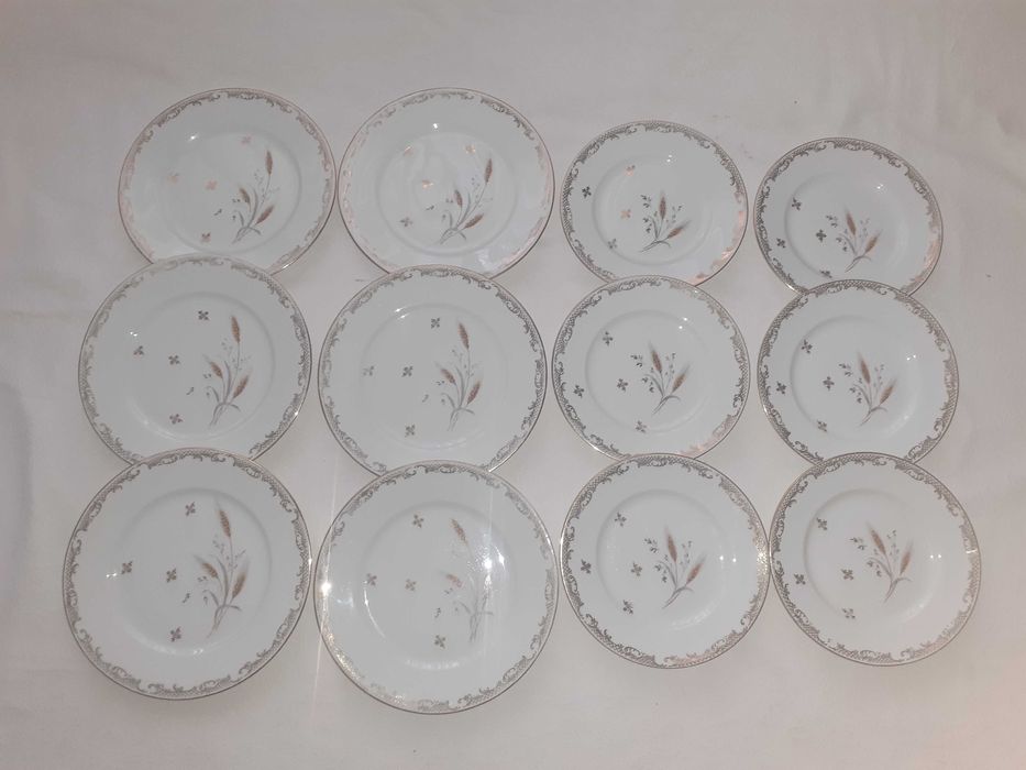 set serviciu de masa portelan Limoges 6 persoane 44 piese