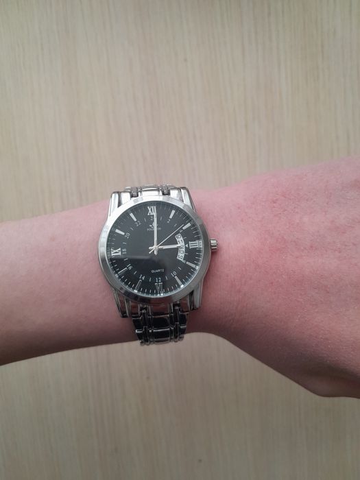 Часы мужской хорошие