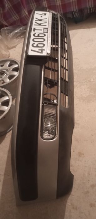 Бампер от ауди с4