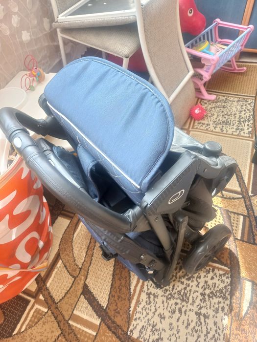 Продам детскую коляску