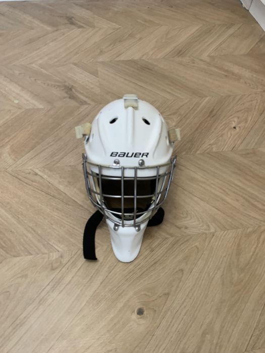 Шлем вратарский Bauer