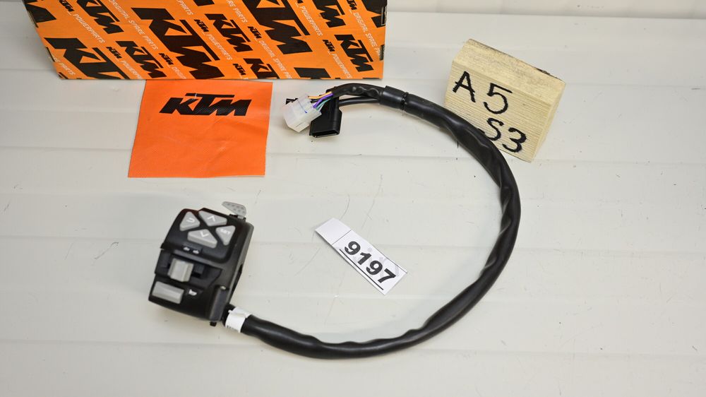 KTM 790 Adventure 2023 Bloc de comenzi control stanga