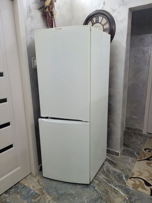 Frigider Bosch  funcțională în iasi