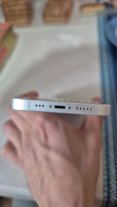 iPhone 14 128gb в белом цвете