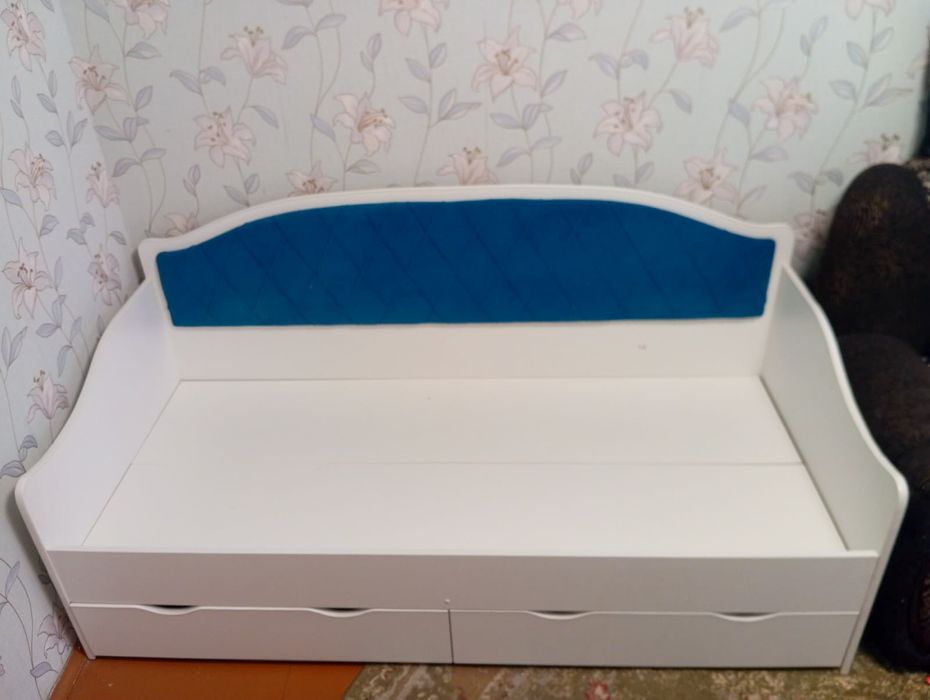Диван - кровать, подростковая