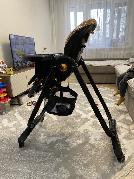 продам стул для кормления