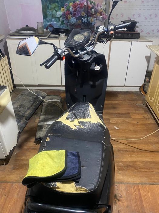 Мопед сатылады бумер