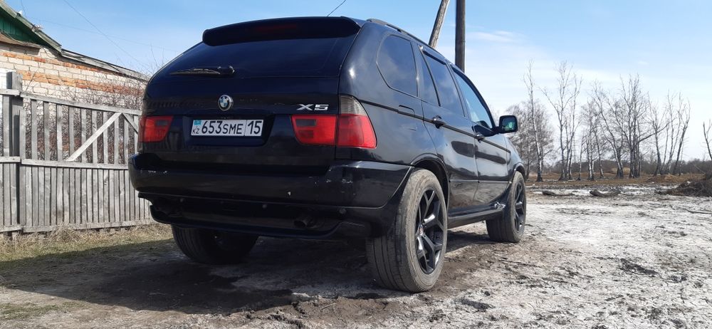 Продам БМВ Х5 Е53