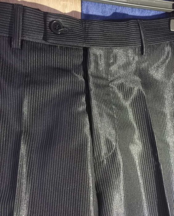 Costum barbati elegant cu sacou si pantaloni Mega si vesta Sir John