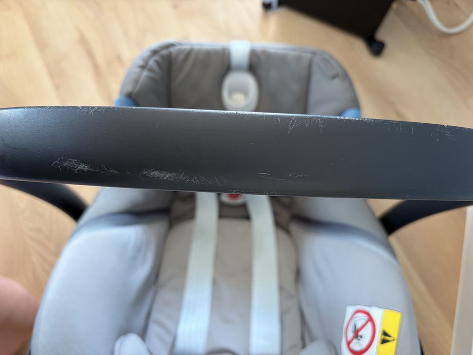 Кошница за бебе Aton B2 i-Size Cybex