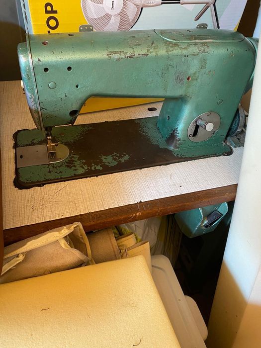 Продавам шевна машина Тексима