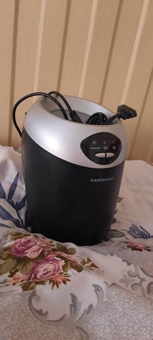 Новый охладитель бутылок)