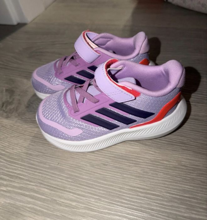 Sneakers adidas fetite