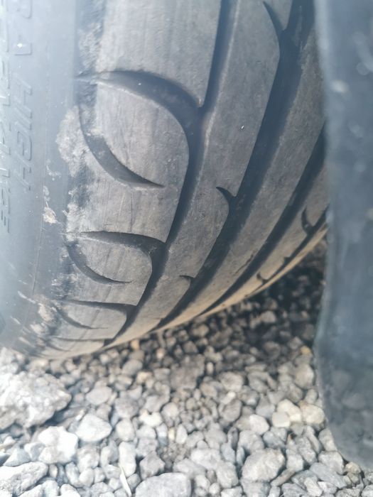 Anvelope vara 235/45 r18