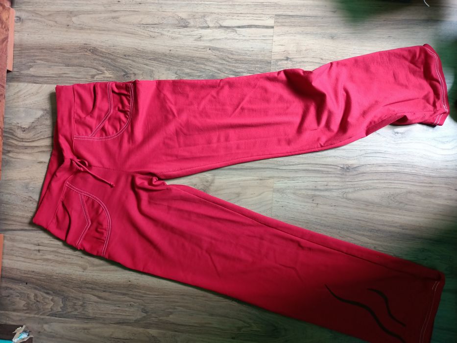 Pantaloni trening marimea S