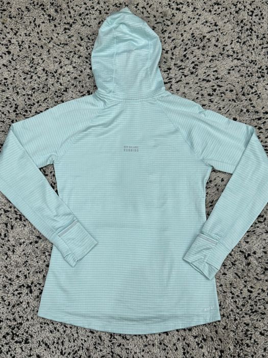 Дамски термо суитшърт NEW BALANCE . Размер M/L