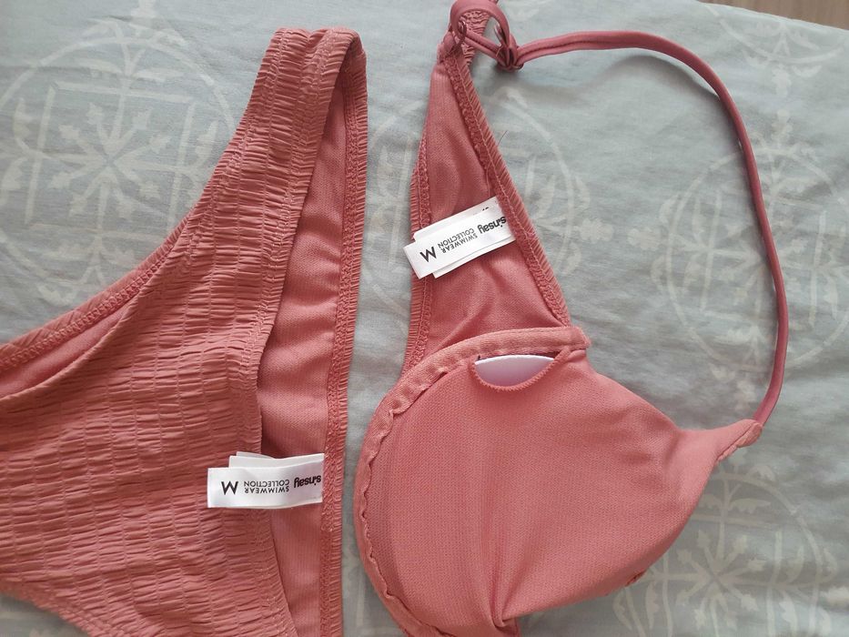 Бански с бразилиана