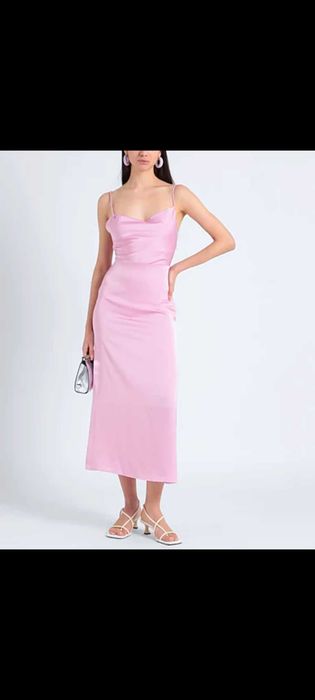 Нова сатенена рокля Vila с етикет в прекрасни цветове