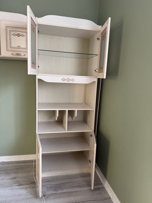 Продам шкаф, кровать и стол для учебы