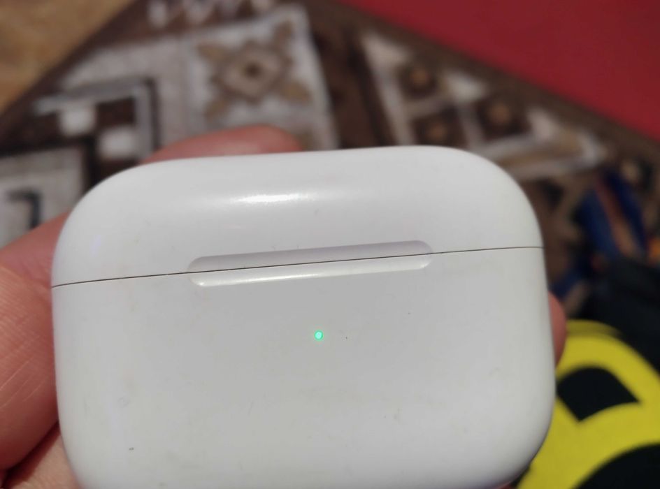 Блу туут слушалки епъл