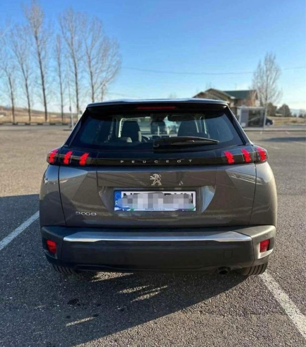 Inchiriez auto peugeto an 2023 ca noua